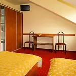B&B Gemini 3*